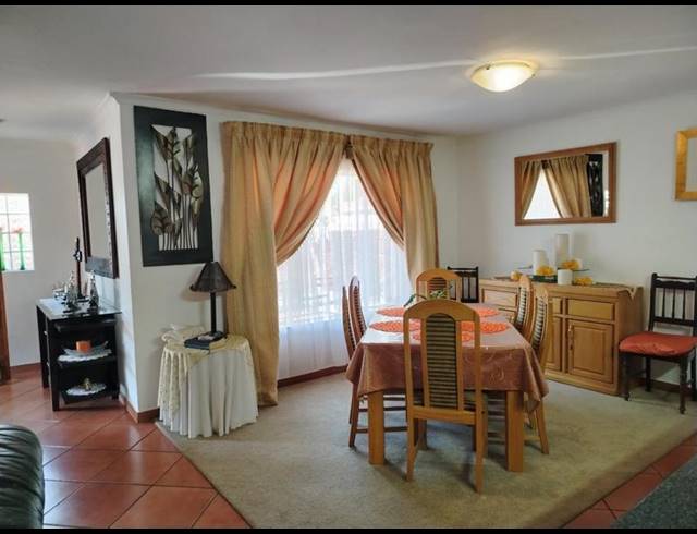 4 BEDROOM PROPERTY TO RENT IN ROOIHUISKRAAL NORTH